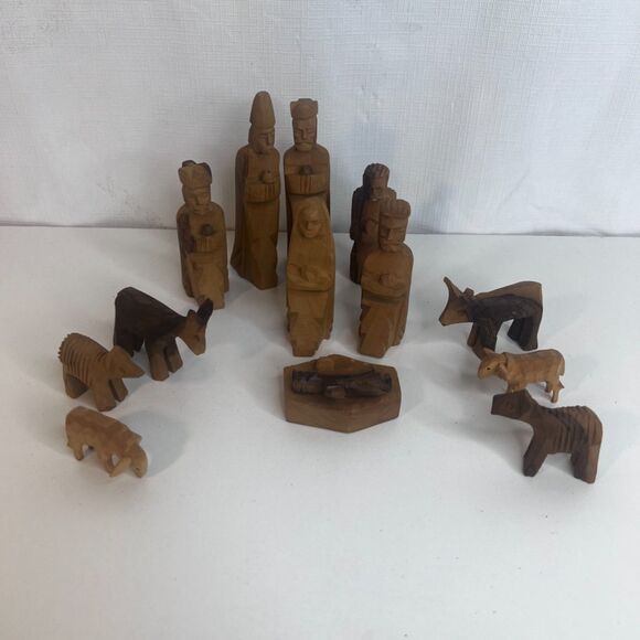 Nativity Scene Wooden Hand Carved Olive Made in Israel VTG 14 PC Set Christmas - Picture 9 of 9